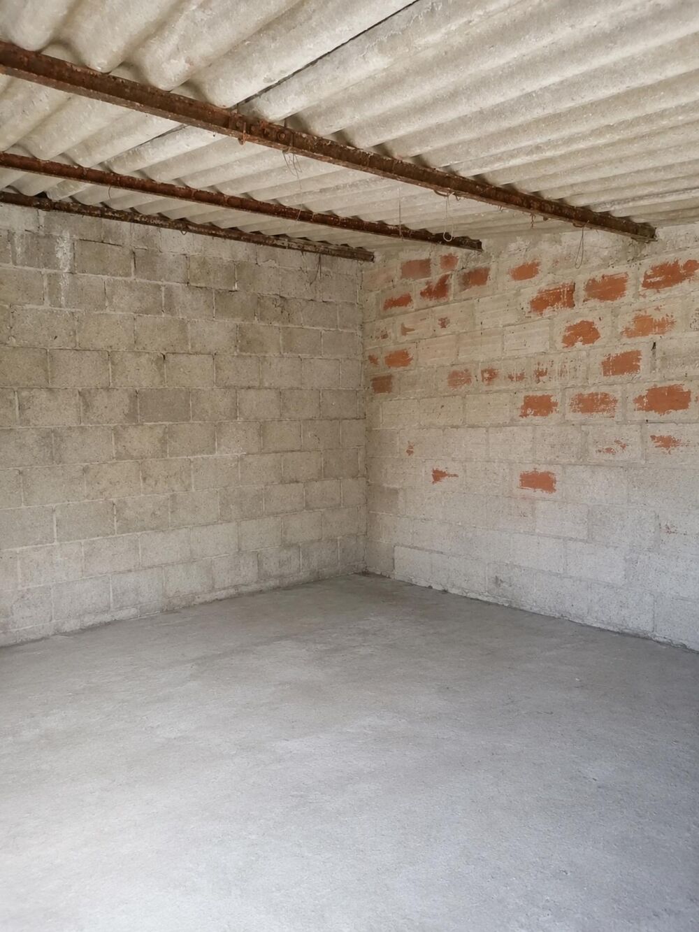Maison de plain pied 2 chambres jardin clos