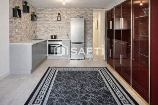  Immeuble � vendre 225 m�