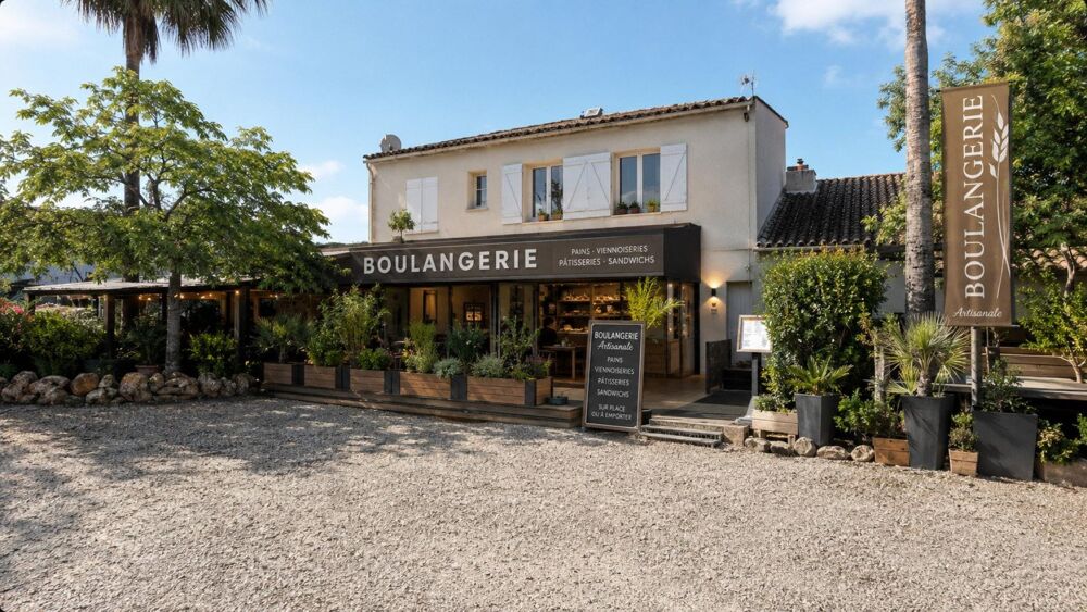   Droit au bail, axe passant St Tropez - 19 000 €/an 