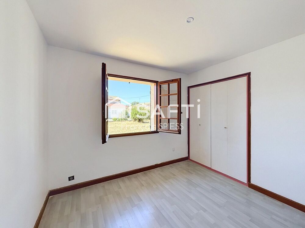 Vente Maison Maison T4 sur terrain de 1200m² à 30min de Bordeaux Izon