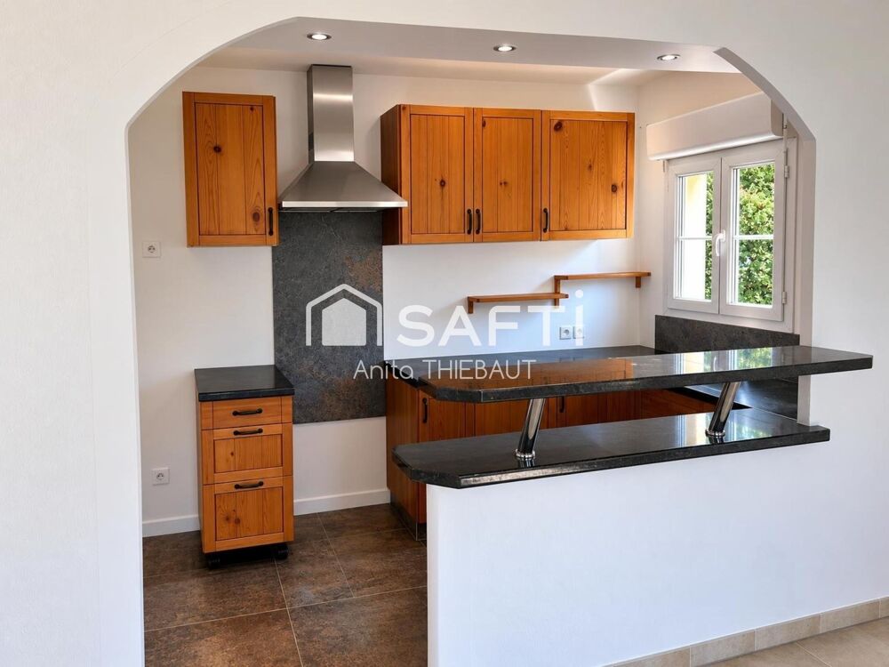Vente Appartement T3 X m² avec balcon, ascenseur et parking Roquebrune-sur-argens