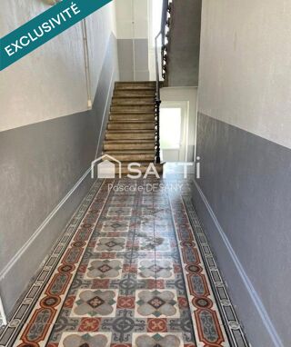  Immeuble � vendre 210 m�