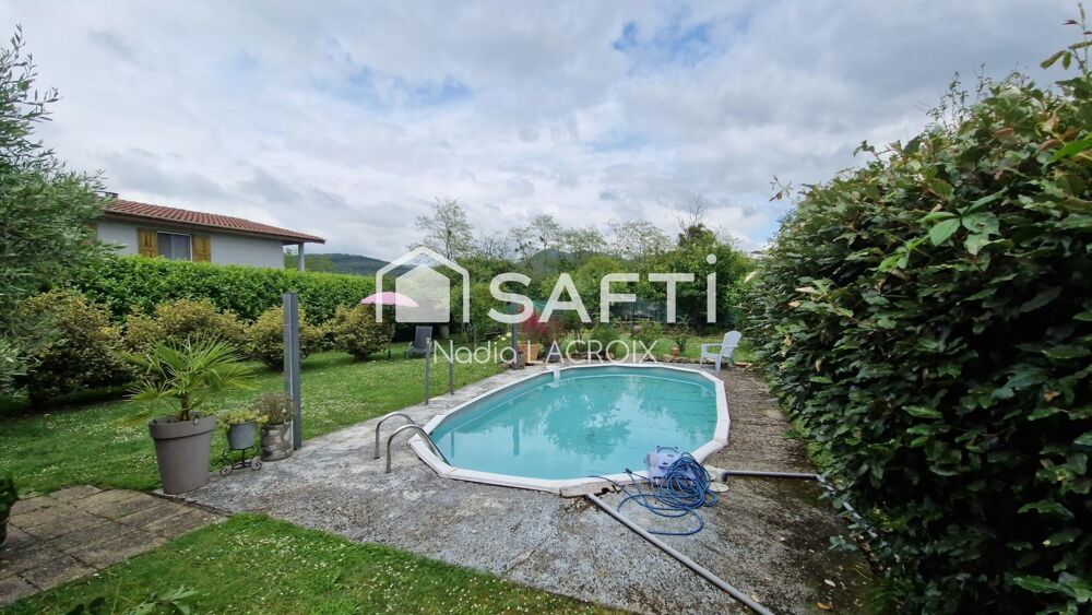 Vente Maison Maison de 213 m², dépendances, garage et piscine sur une parcelle de 847 m² Mazères-sur-salat