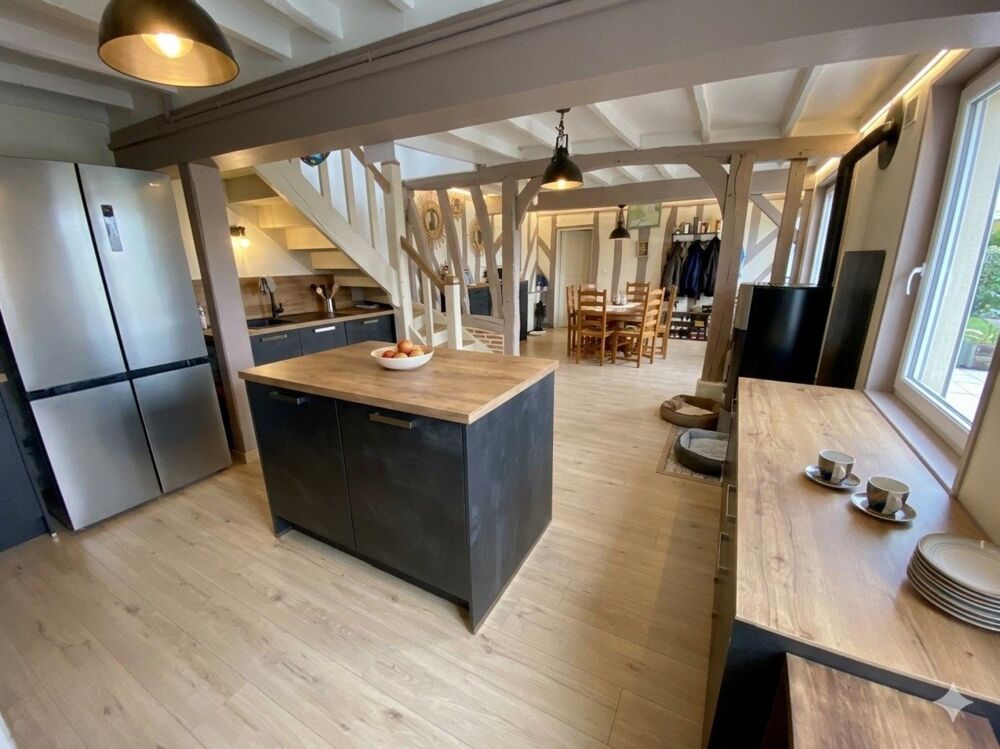 Maison 5 pièces 135 m² · à Brionne · 135 m² · 229 000 €