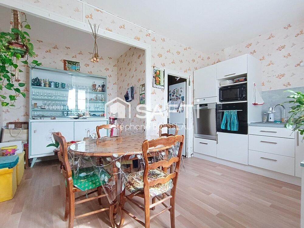 Maison 4 pièces 98 m², LUCHE PRINGE 72800