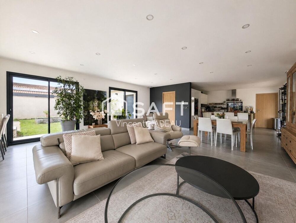Maison - 5 pièces - 140 m²