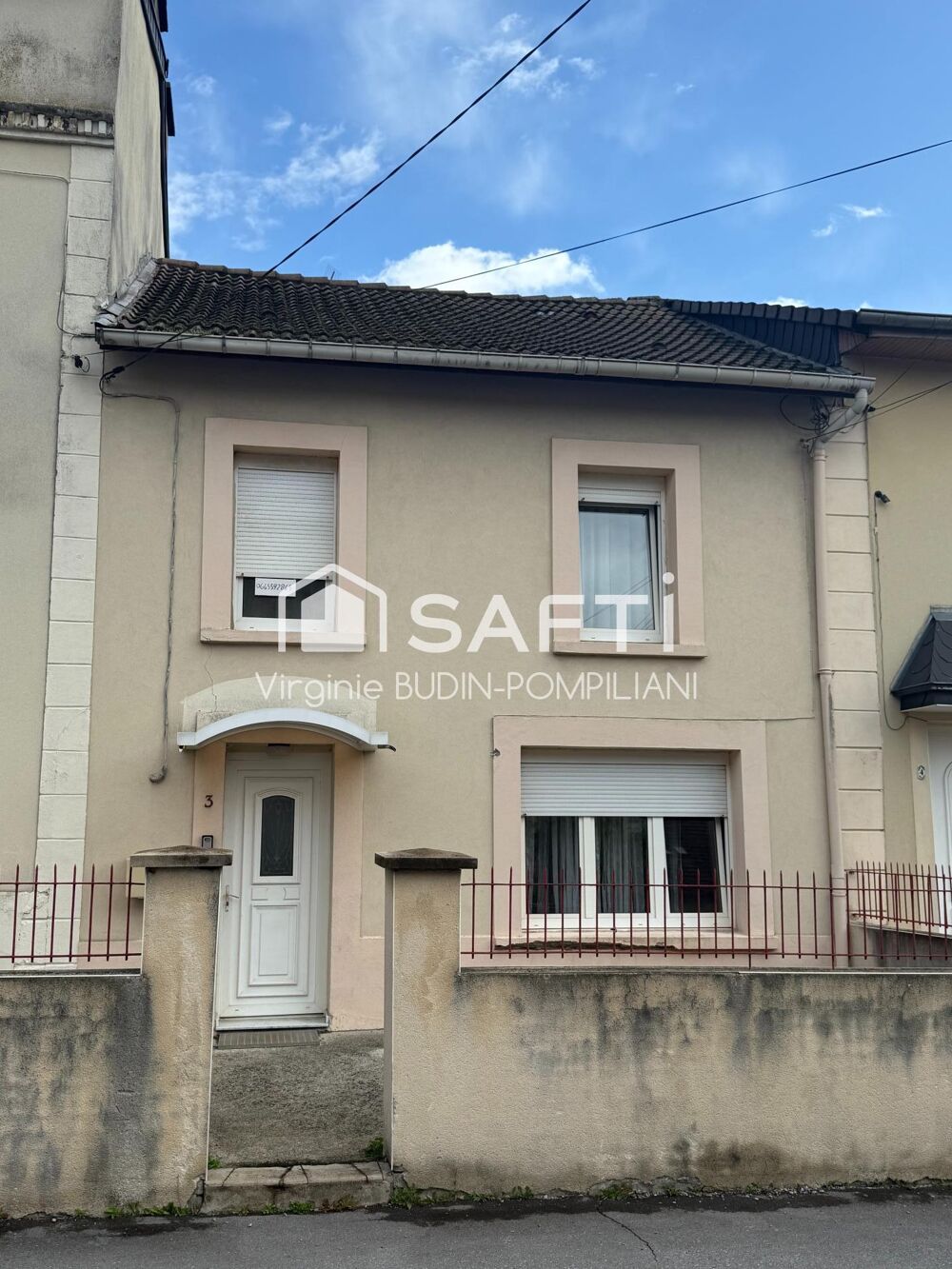 Maison de ville 4 pièces, 2 chambres à rénover