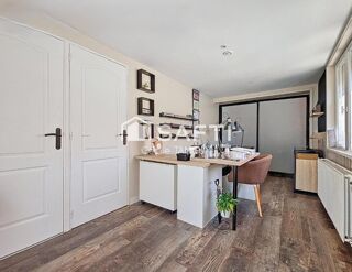  Maison � vendre 9 pi�ces 220 m�