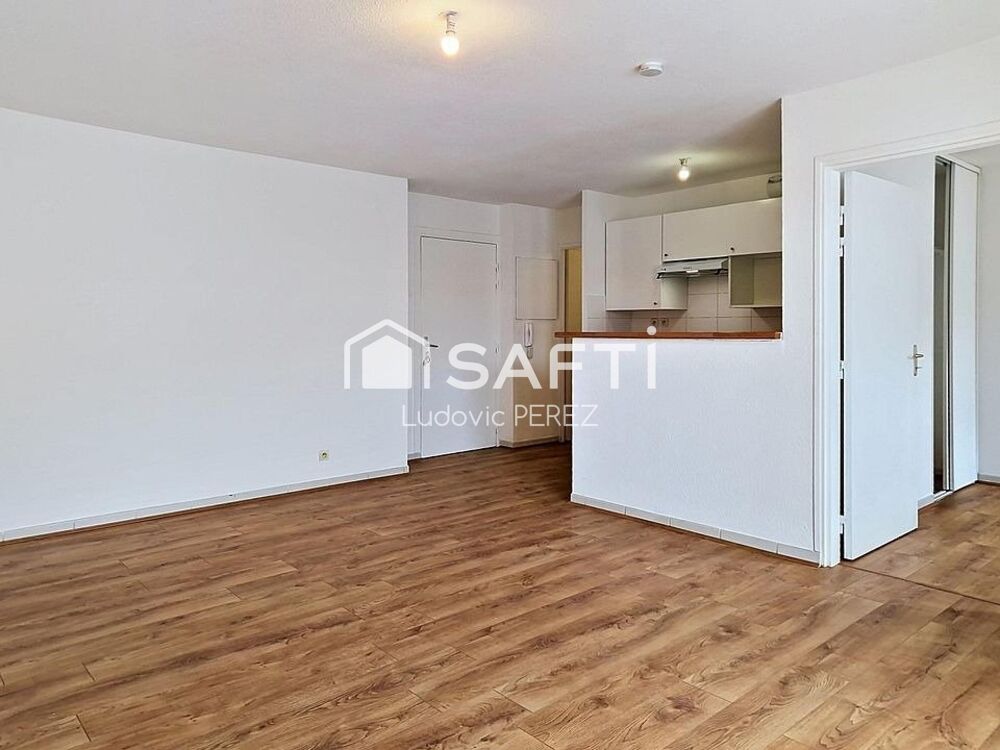 Lespinasse 31150  Appartement T3 rénové avec parking, au coeur des commerces