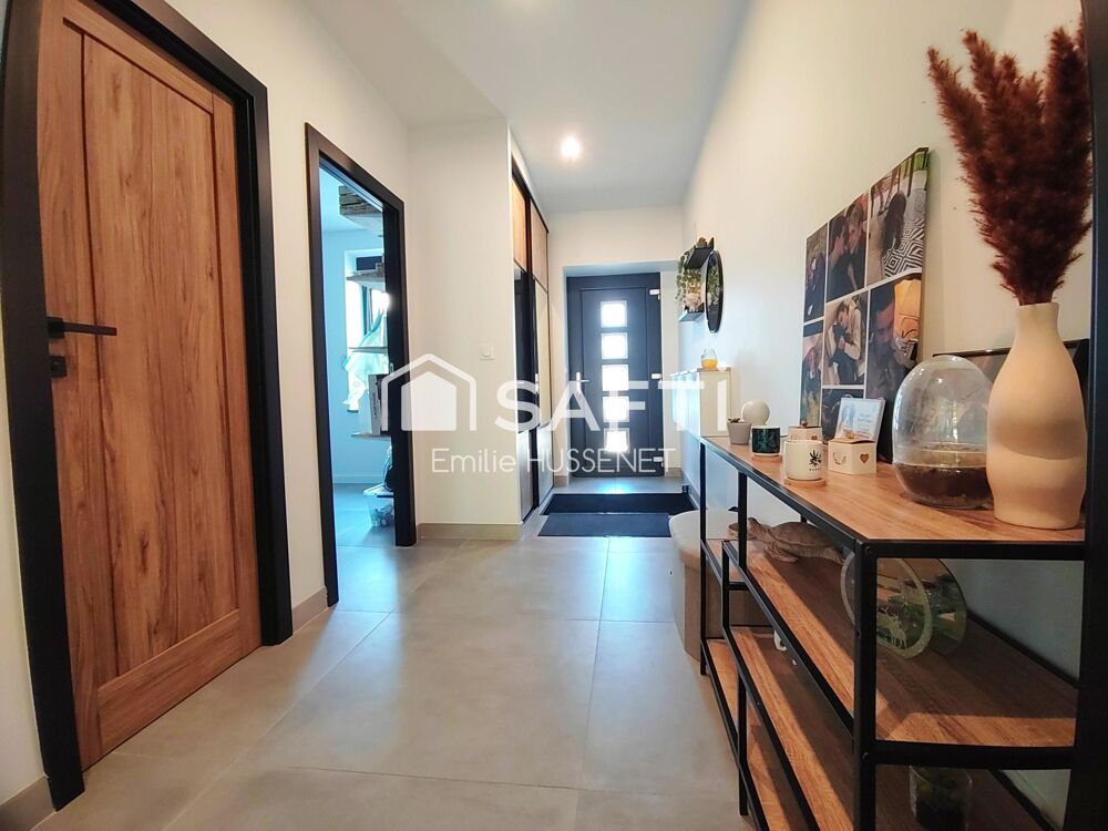 Maison familiale rénovée de 166m²