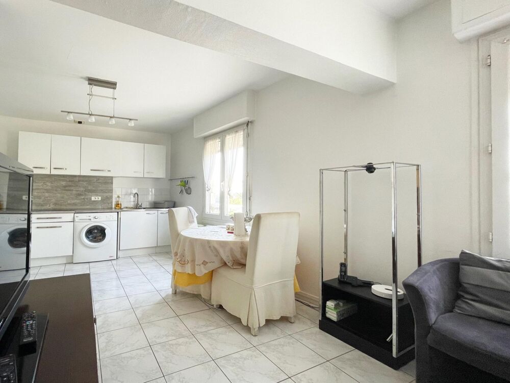 À 8 minutes du centre de Nantes  Appartement T3 avec vue sur Loire (6 960 € de rapport/an)