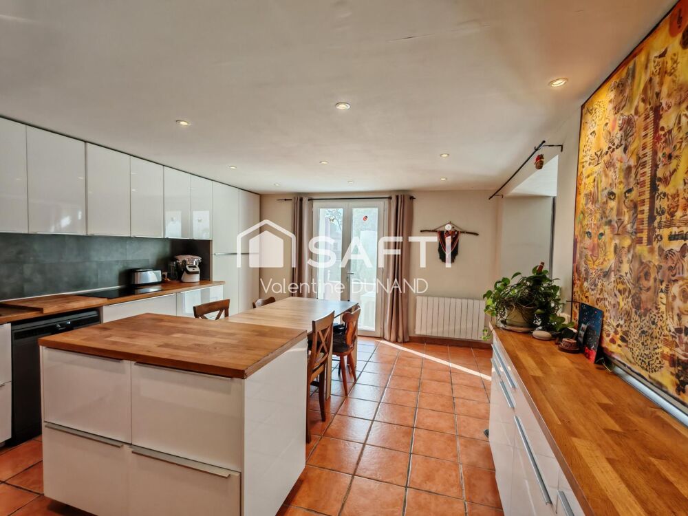 Vente Appartement Appartement avec studio indépendant et grandes terrasses Camps-la-source