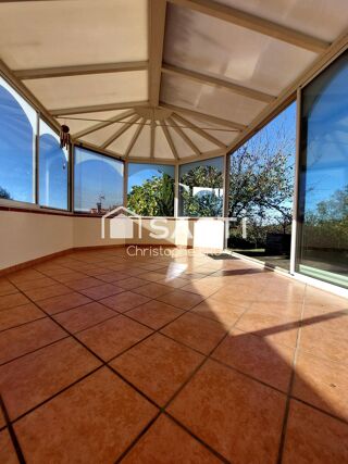  Maison  vendre 7 pices 200 m