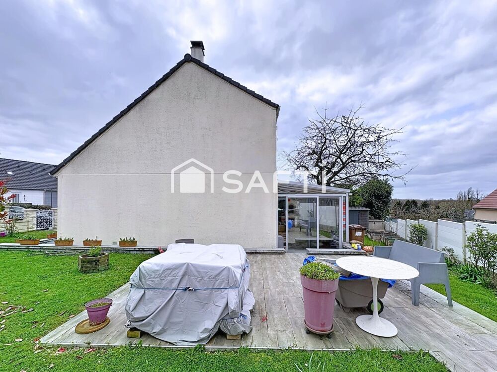 Maison familiale avec jardin, garage et sous-sol