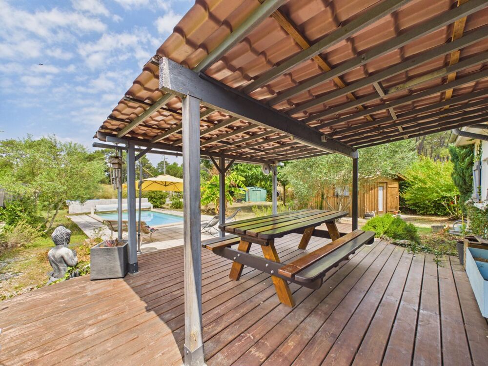 Maison 4 chambres avec piscine, garage et chalet à Cestas Gazinet