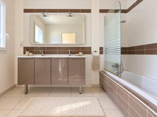  Maison à vendre 6 pièces 111 m²