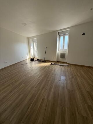 Appartement  louer 6 pices 90 m