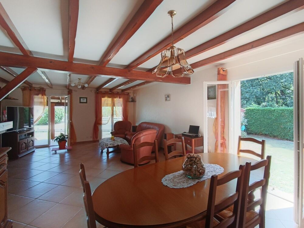 Vente Maison Villa de plain-pied avec piscine Cambernard