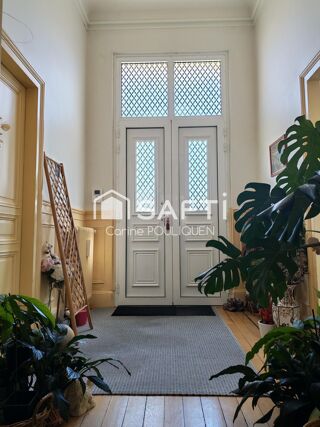  Maison � vendre 10 pi�ces 246 m�