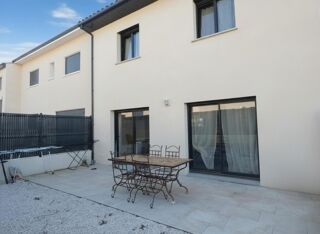  Maison � vendre 4 pi�ces 105 m�