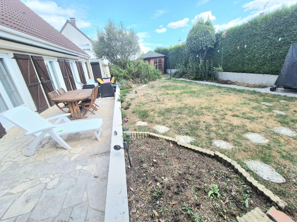 Vente Maison BELLE MAISON PLAIN PIED AVEC UN GROS POTENTIEL D EXTENSION Pontault-combault