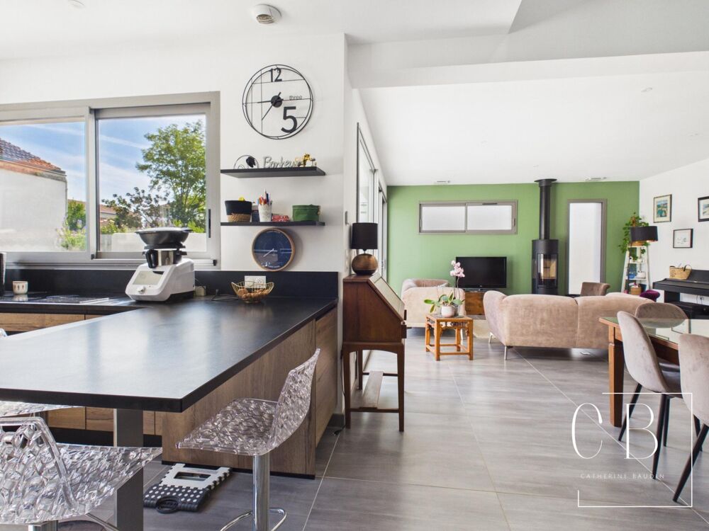 Vente Maison Maison Familiale avec garage et piscine La Rochelle La rochelle