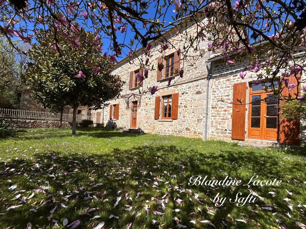 Vente Maison Corps de ferme -  1 hectare de terrain Montboucher