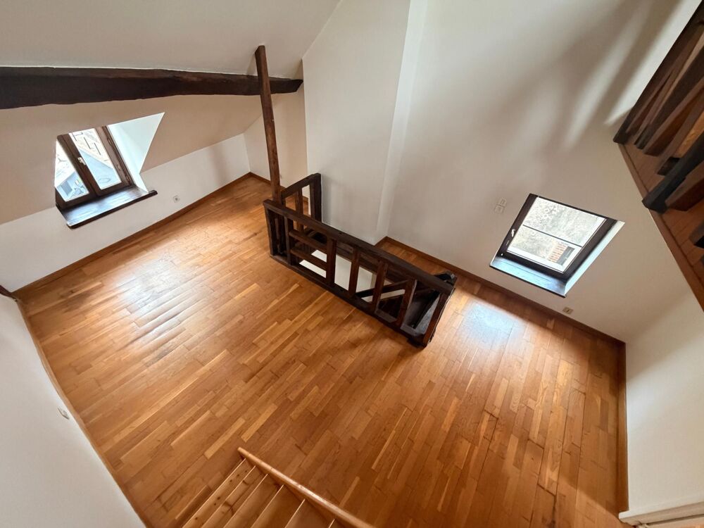 L'allure d'un triplex, l'âme d'un foyer