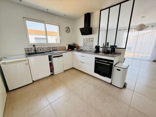 Maison 4 pièces 102 m² · à Aiffres · 102 m² · 275 000 €