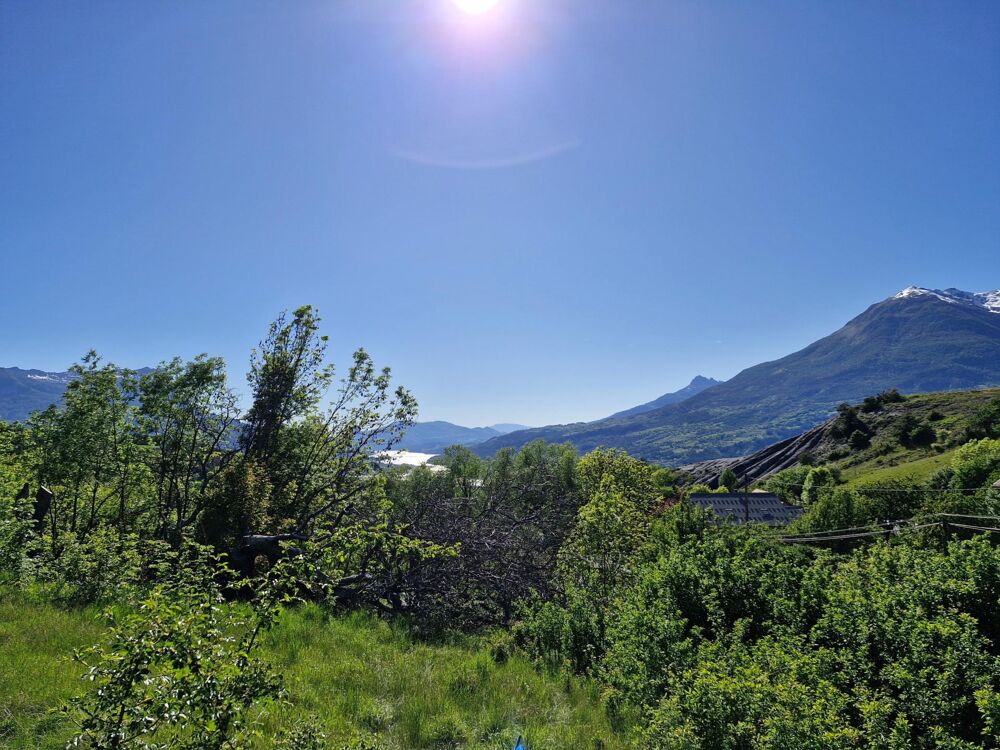 Vente Terrain Terrain constructible de 915 m2 à Saint-Sauveur Saint-sauveur