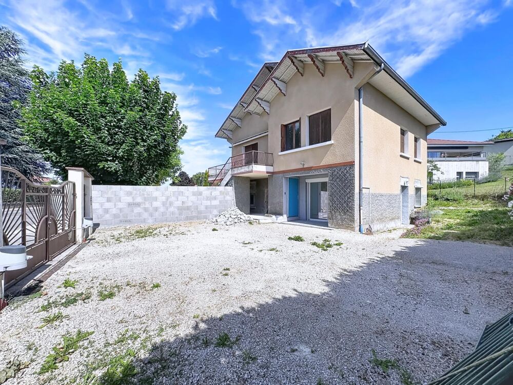 Vente Appartement Plain-pied, rare terrain privatif, refait à neuf, petite copropriété Saint-cassien