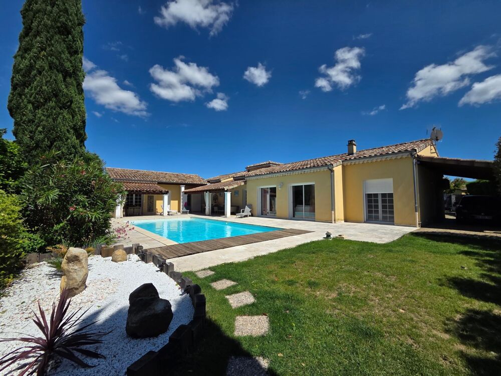 Elégante villa dans un domaine recherché
