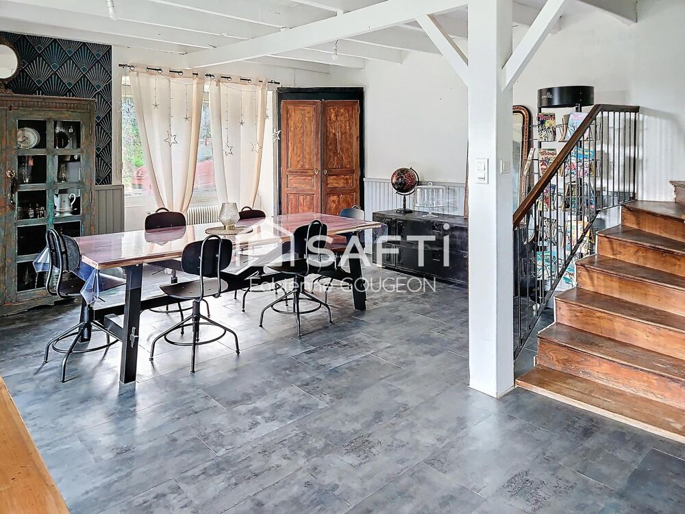 Superbe Maison Charentaise de 1850 à Balzac (16430)  149 m²