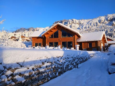   Vivre   au Calme avec la Verdure dans un chalet Maison - 4 pi�ce(s) - 122 m�