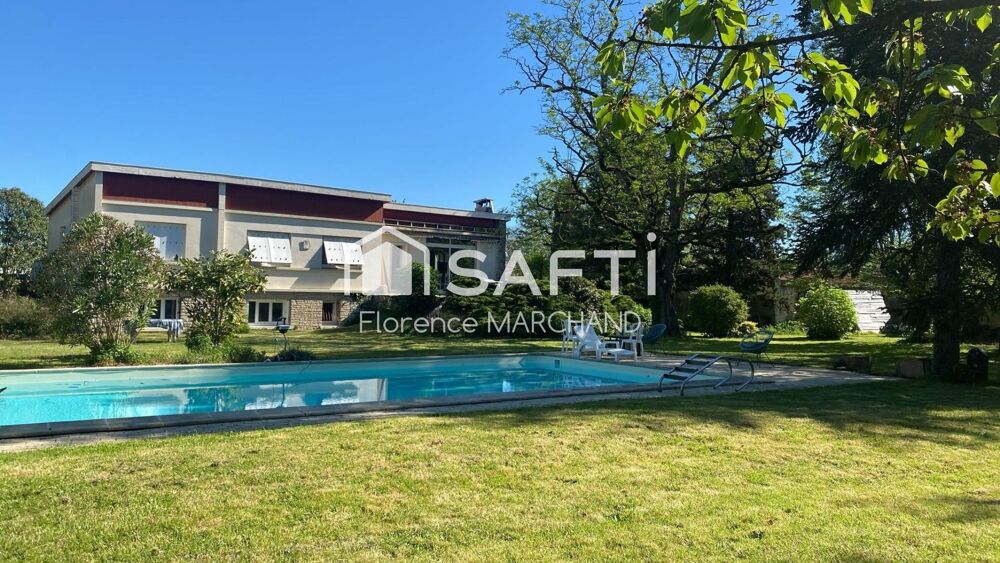 Vente Maison Grande maison familiale avec superbe jardin, piscine et terrain constructible ! Magne
