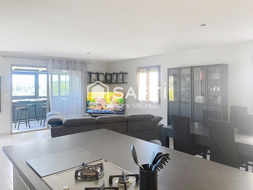 � vendre  Maison Saint-Cyr-sur-Mer (83270)