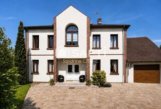  Maison à vendre 7 pièces 215 m²