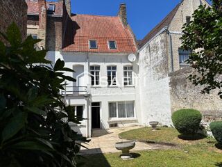  Maison  vendre 8 pices 180 m