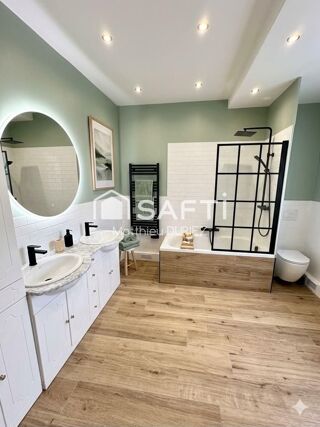  Maison à vendre 11 pièces 185 m²