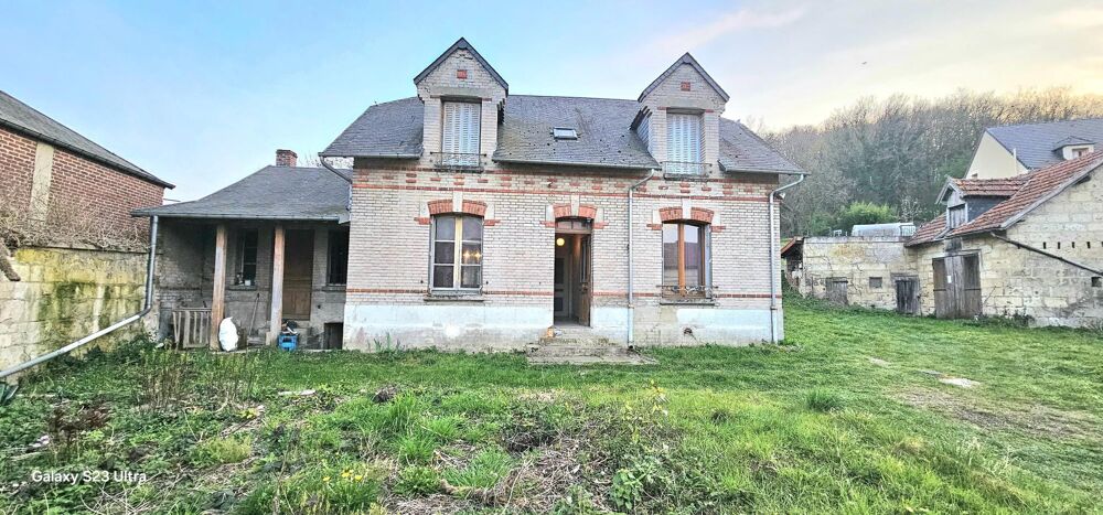 Vente Maison Maison de 140m2 avec 4 chambres, garage avec grenier, dépendance de 50m2 sur 2715m2 de terrain clos Folembray