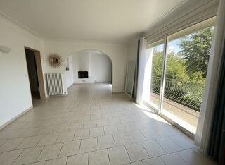  Maison à vendre 10 pièces 197 m²