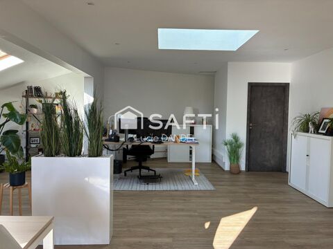   Bureau à louer de 158m² 