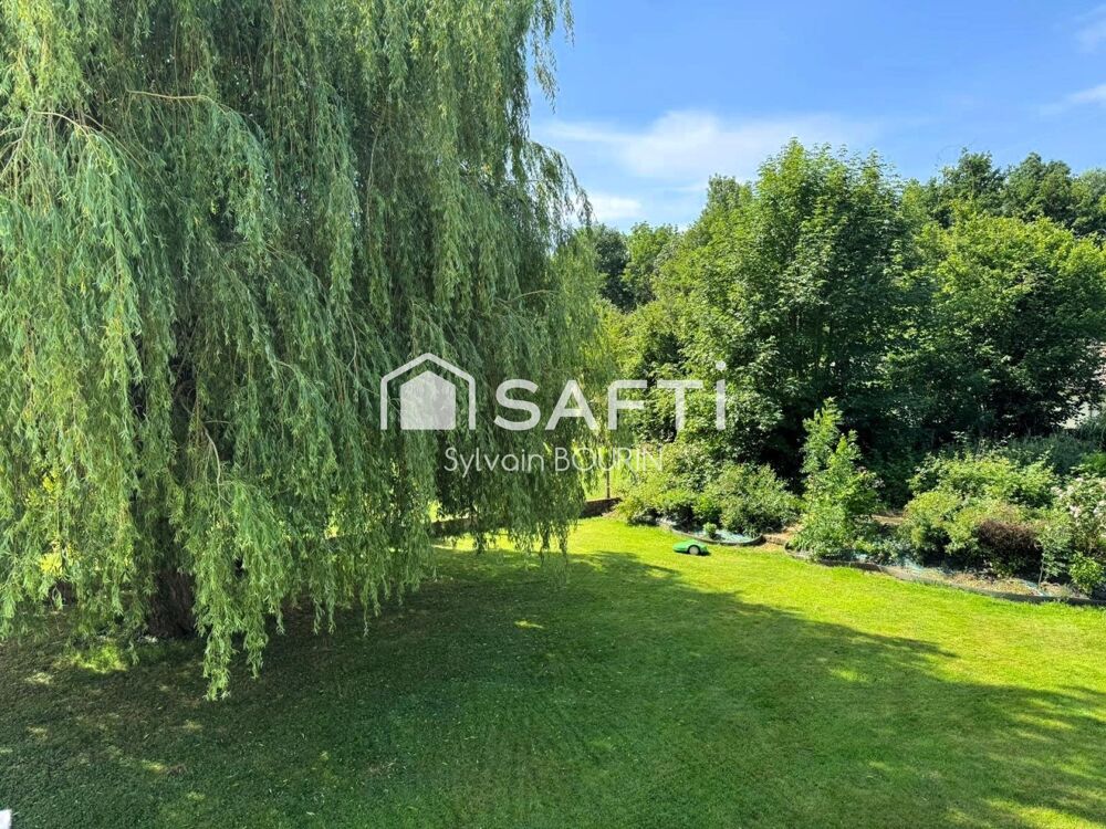 � vendre  Maison Sainte-Euph�mie (01600)