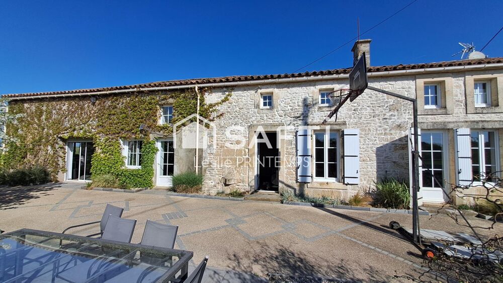 Vente Maison Longère 5 chambres garage et dépendances à Coulonges sur l'Autize ! Coulonges-sur-l'autize