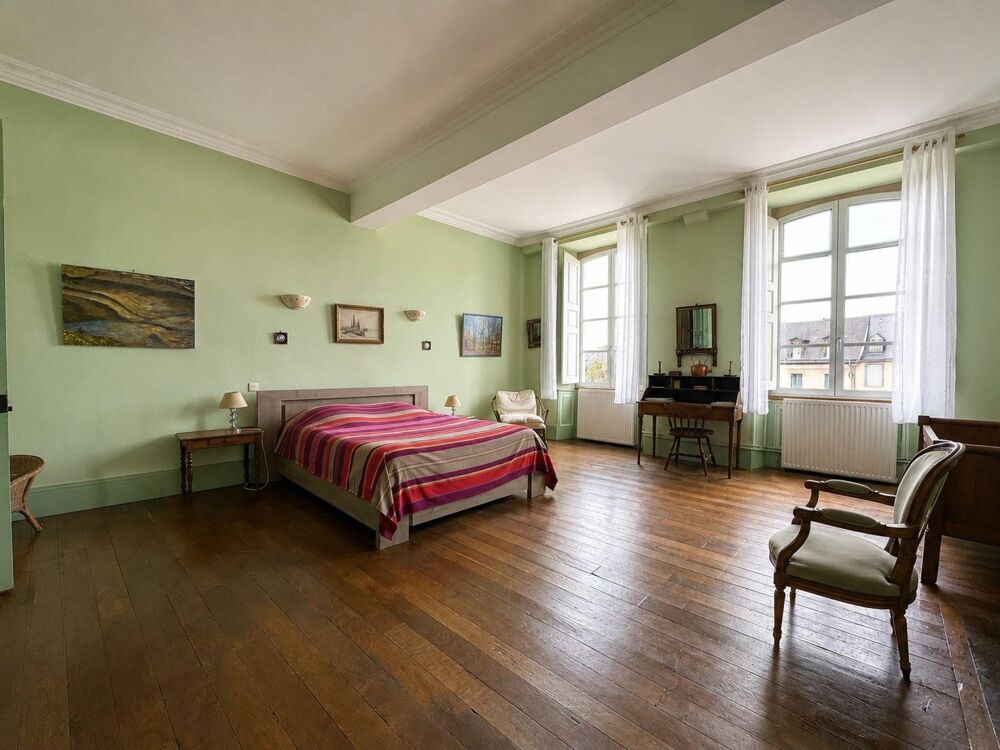 à vendre  Hôtel Particulier Oloron-Sainte-Marie (64400)