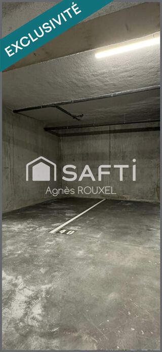  Parking / Garage à vendre 