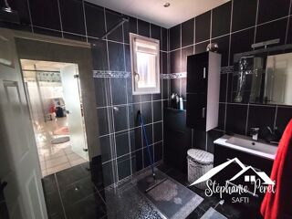  Immeuble  vendre 300 m