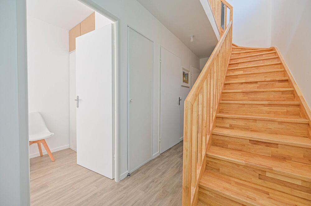 Vente Appartement Appartement 4 pièces 82m2  à vendre avec un beau jardin de 182m2 Alfortville