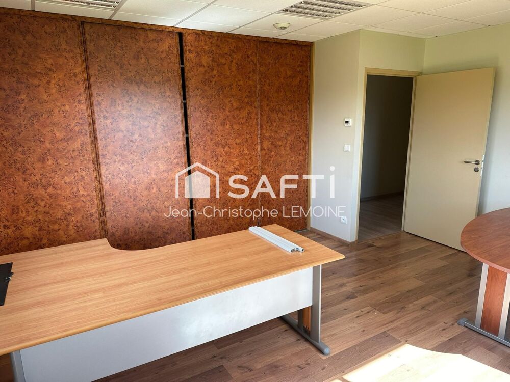   Bureaux 130 m2 avec 6 parkings Laval