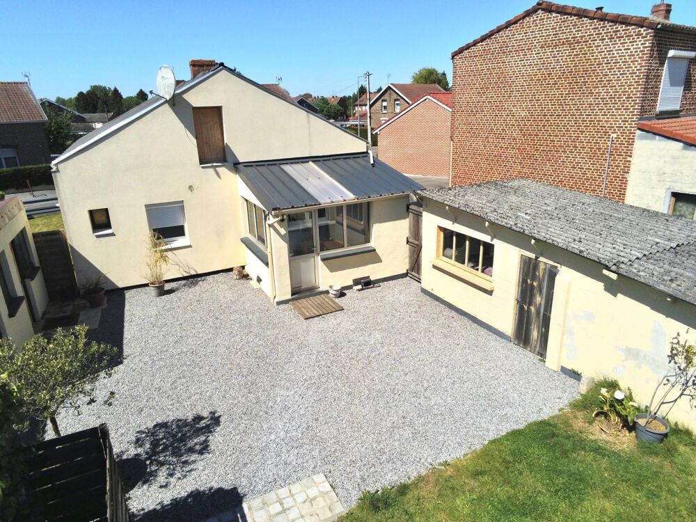 Plain-pied individuel avec garage, terrasse, jardin, 2 ch